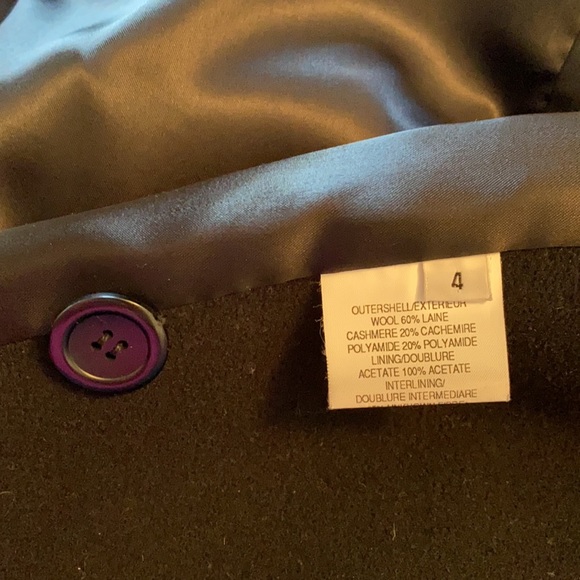 Black Lorne coat - Picture 8 of 8